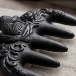 Squirrel comb——Strengthen hair roots, nourish and promote hair growth - Image 3