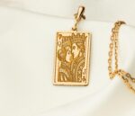 Queen & Jack Playing Card Couple Pendant | Silver & Plated Options - Romantic Anniversary Gift - immagine 2