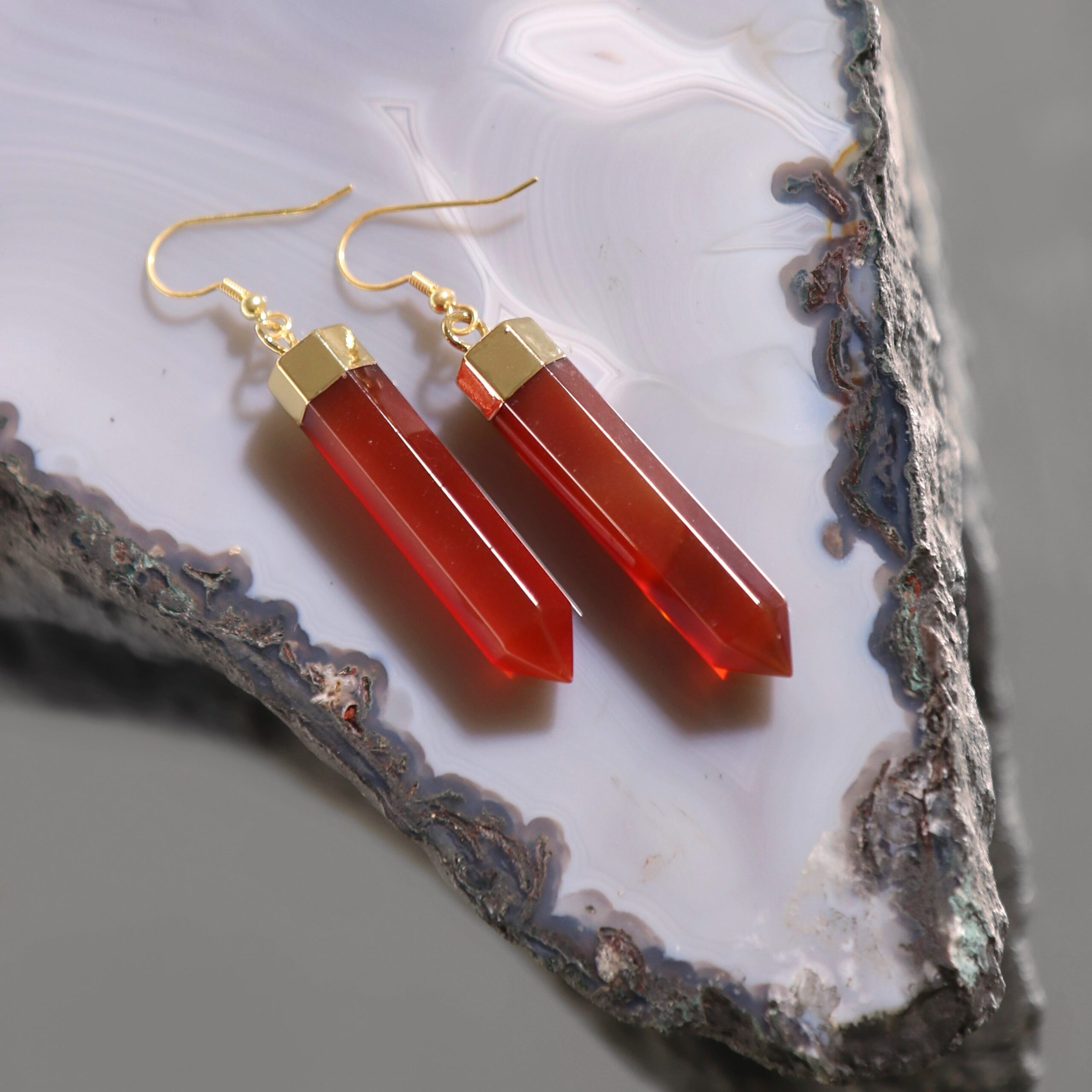 image_d394230a-6bdd-4340-90c8-62d80c258a01.jpg Natural Carnelian Crystal Point Earrings - immagine 1